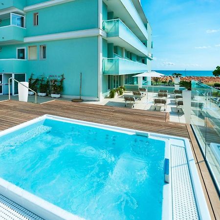 Hotel Montecarlo Bibione Exteriör bild