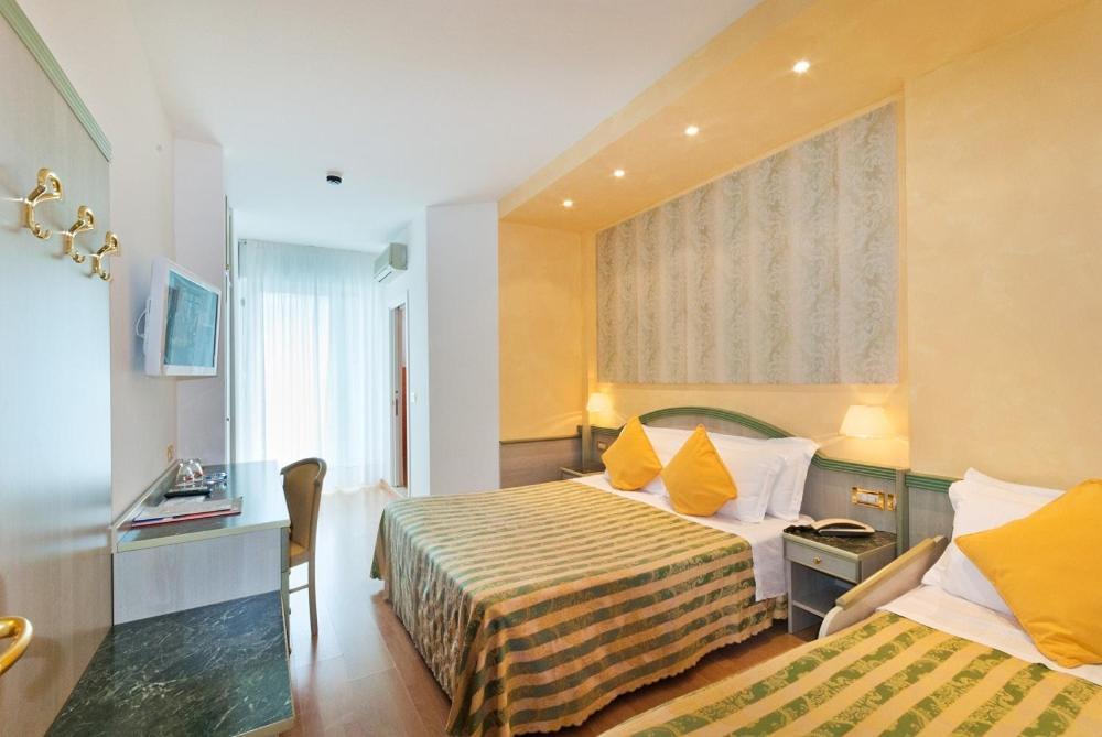Hotel Montecarlo Bibione Exteriör bild