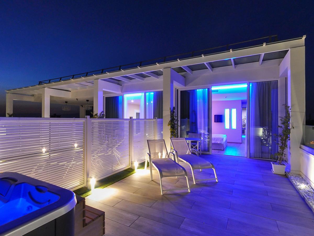 Hotel Montecarlo Bibione Exteriör bild